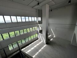Carros Centre (D25), Factory #589181421